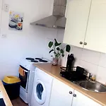 Cozy Apartment In Prime Central London Notting Hill